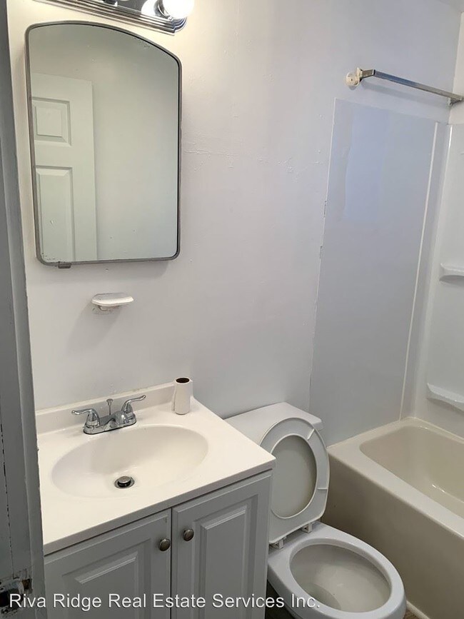 Foto del edificio - 1 br, 1 bath Apartment - 5036 Lytle St.