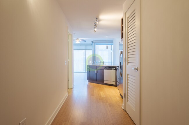 Foto del edificio - 355 N Wells St