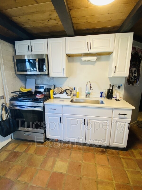 Foto principal - 2126 E Silver St