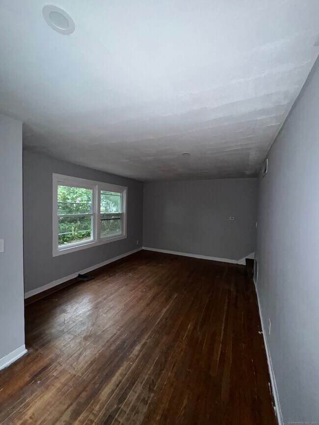 Foto del edificio - 95 Rock Creek Rd