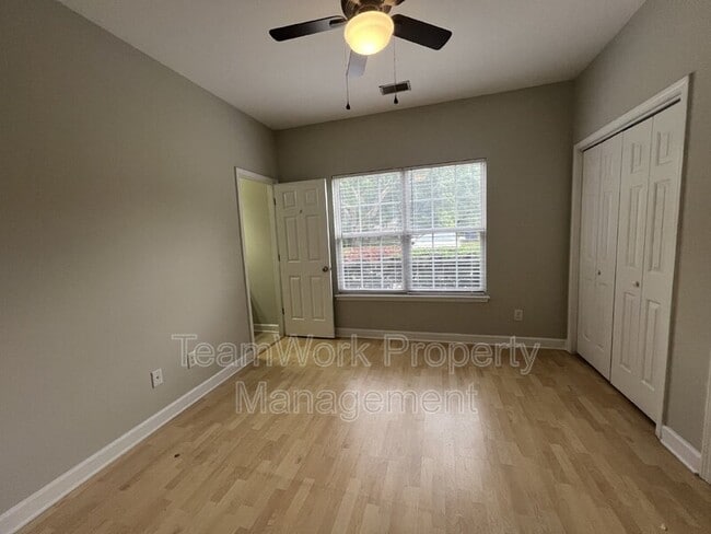 Building Photo - 1603 Pinecrest Rd