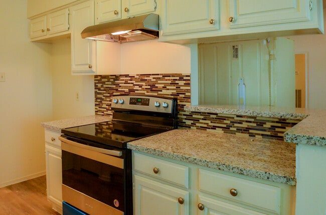 Building Photo - Charming 3-Bedroom Home for Rent in Angleton