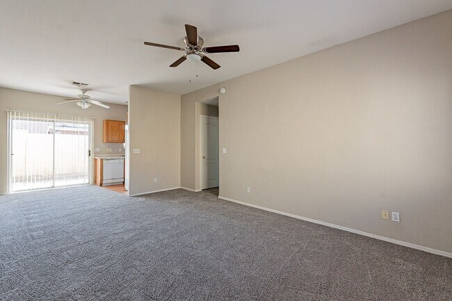 Foto del edificio - 2 bedroom apartment for rent