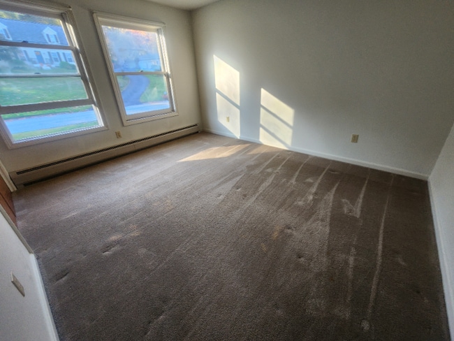 Building Photo - 91 Forest Dr