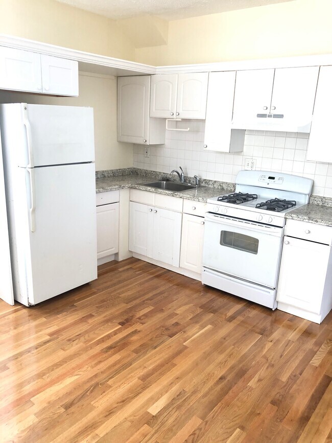 Foto del edificio - 5 Buckley Ave