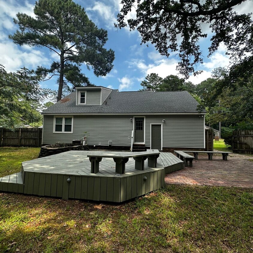 Foto del edificio - 1734 Rim Rd ~ Lake Rim Estates