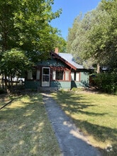Building Photo - 304 Dakota Ave