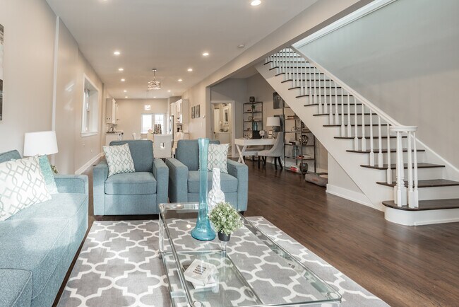 Foto del edificio - 650 W 35th St