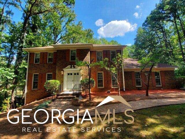 Foto principal - 1651 Howell Highlands Pl