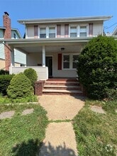 Building Photo - 89 N Grove St
