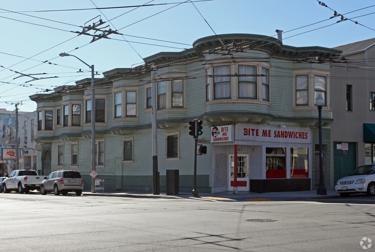 Primary Photo - 601 S Van Ness Ave
