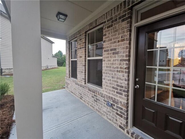 Building Photo - 3200 Andover Trl