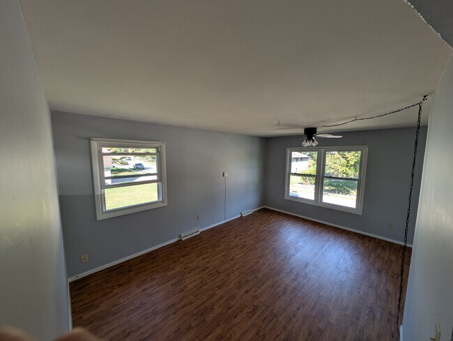 Living Room - 230 Pleasant St