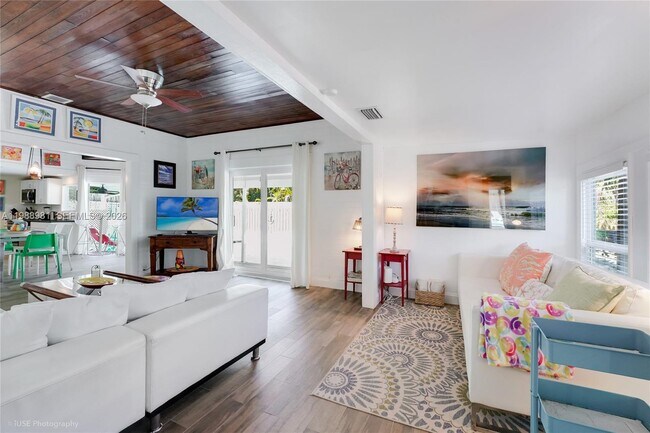 Foto del edificio - 212 SW 1st Ave