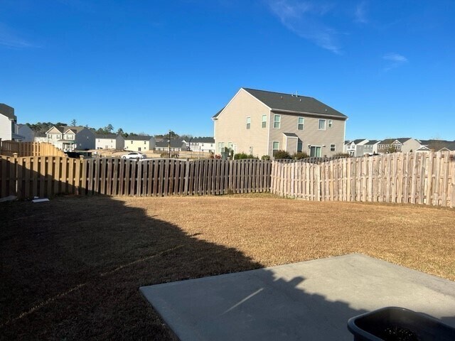 Building Photo - 128 Jersey Ln