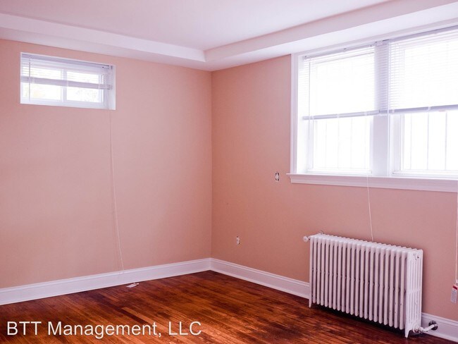 Building Photo - 8401 Flower Ave