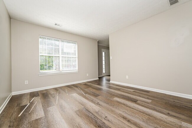 Foto del edificio - 3300 Rockmill Dr