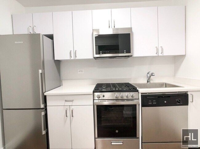 Building Photo - East 82nd Street
