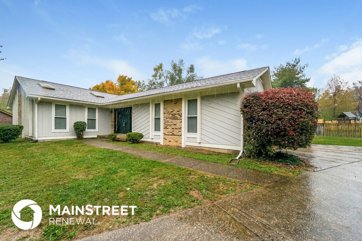 Primary Photo - 10603 Turf Ct