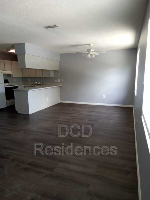 Foto del edificio - 11330 Cockle Dr