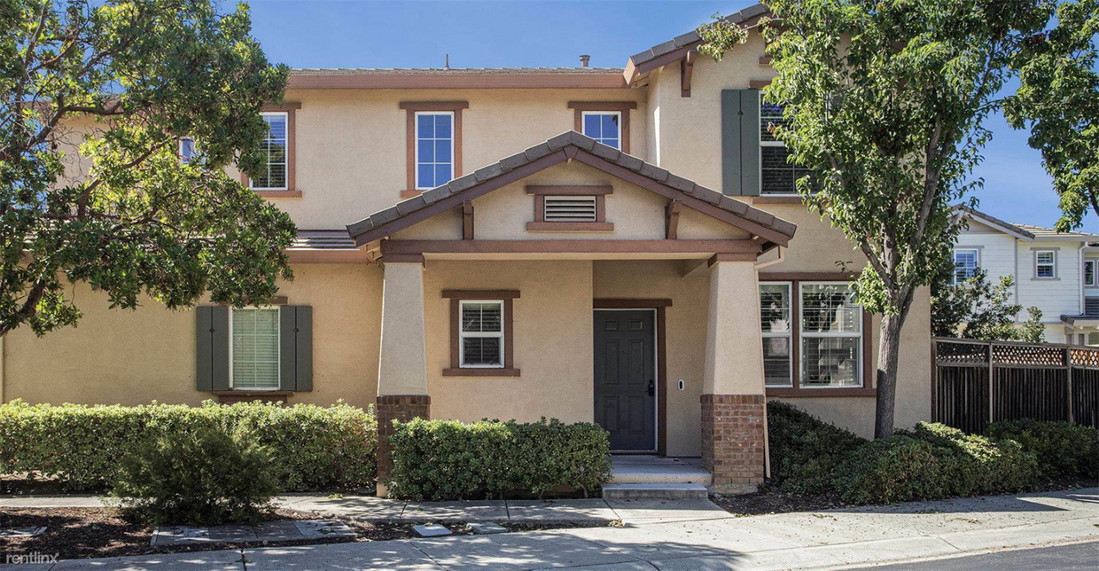 Foto principal - 3 br, 2.5 bath House - 6060 Autumn Leaf Co...