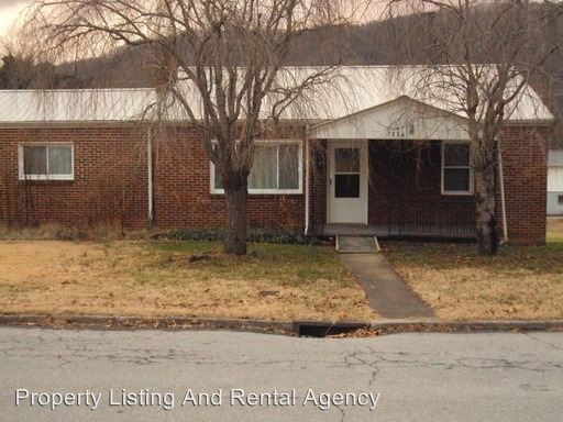 Primary Photo - 733 Maple Ave
