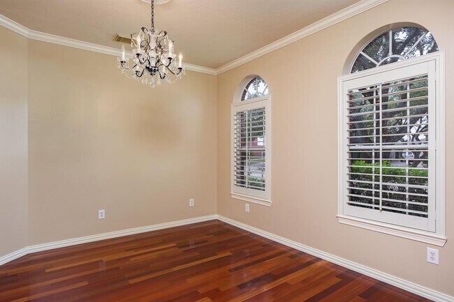 Building Photo - 13535 Scenic Glade Dr
