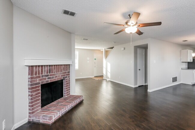 Building Photo - 1945 Copper Mountain Dr