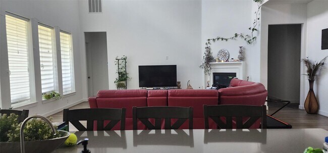 Foto del edificio - 21627 Cabramatta Fld Dr