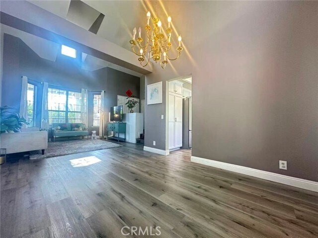 Foto del edificio - 2210 Autumn Ln
