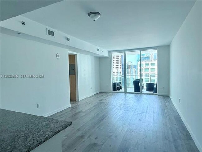 Photo - 951 Brickell Ave Apartment
