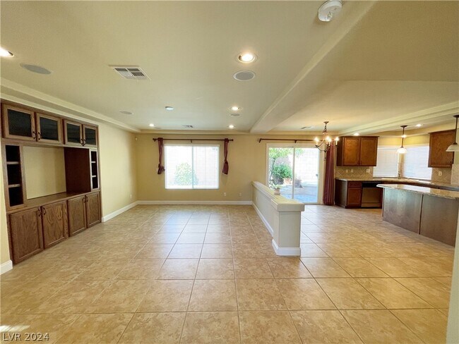 Building Photo - 9873 Belle Marie Ct