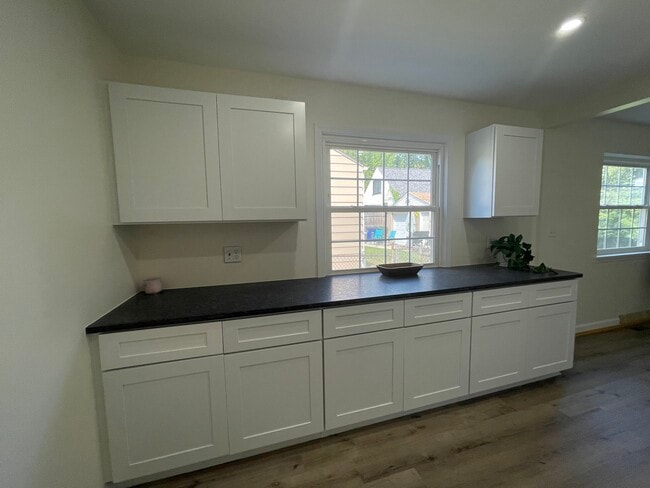 Lot of counter space to work - 334 Chase Rd