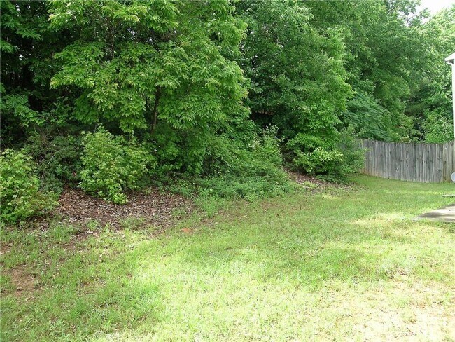 Foto del edificio - 3674 Kentford Ln