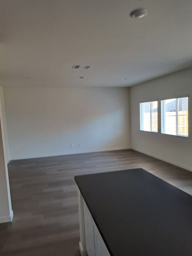 Building Photo - 5081 Star Dance Cir