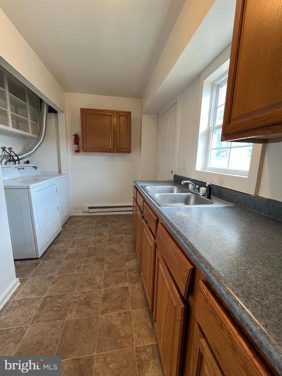 Foto del edificio - 414 N High St