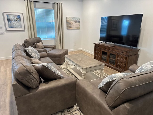 Building Photo - 1709 Ripple Rock Dr