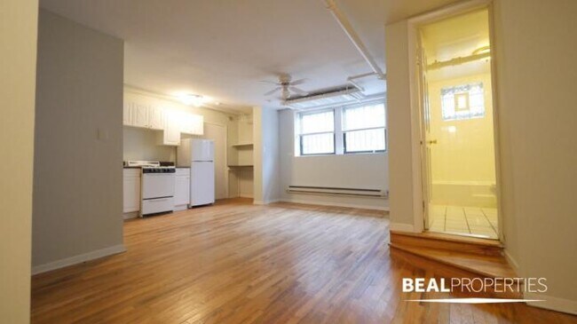 Foto del edificio - 1 bedroom in CHICAGO IL 60657