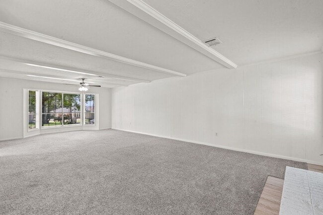 Building Photo - 2102 Silver Moon Trail