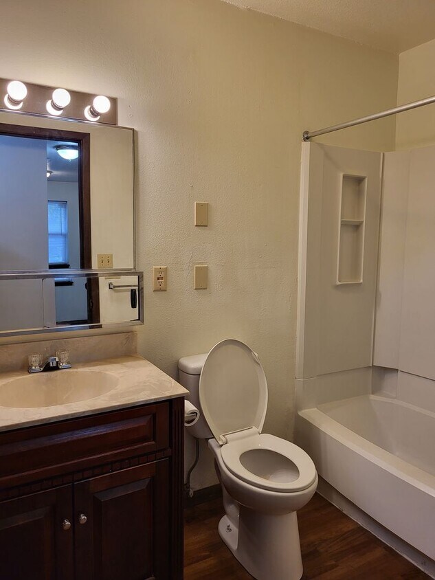 Foto del edificio - Eskridge