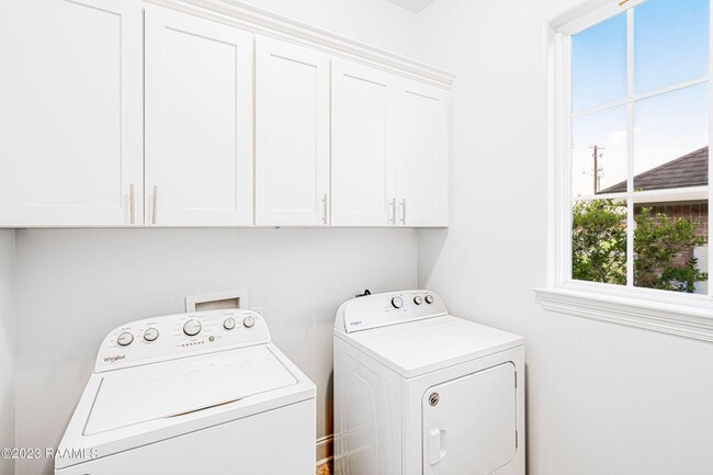 Foto del edificio - 2 Bed 2 Bath Home for Rent