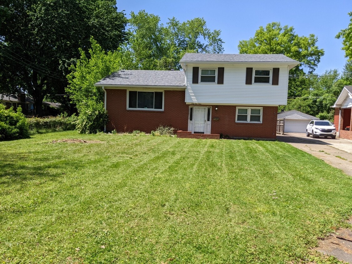 4105 Laurelwood Ave, Louisville, KY 40220 House Rental in Louisville