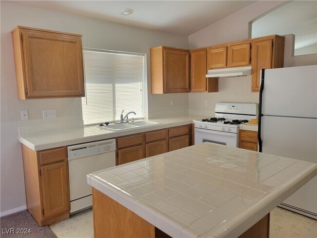 Building Photo - 10528 White Heath Ct