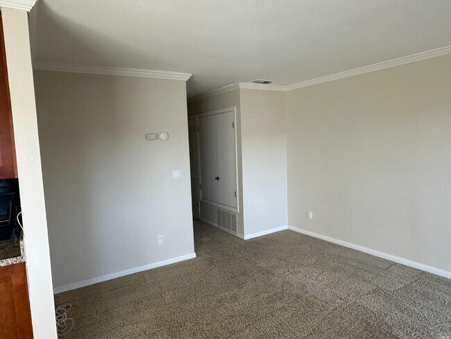 Building Photo - 311 Spyglass Pkwy