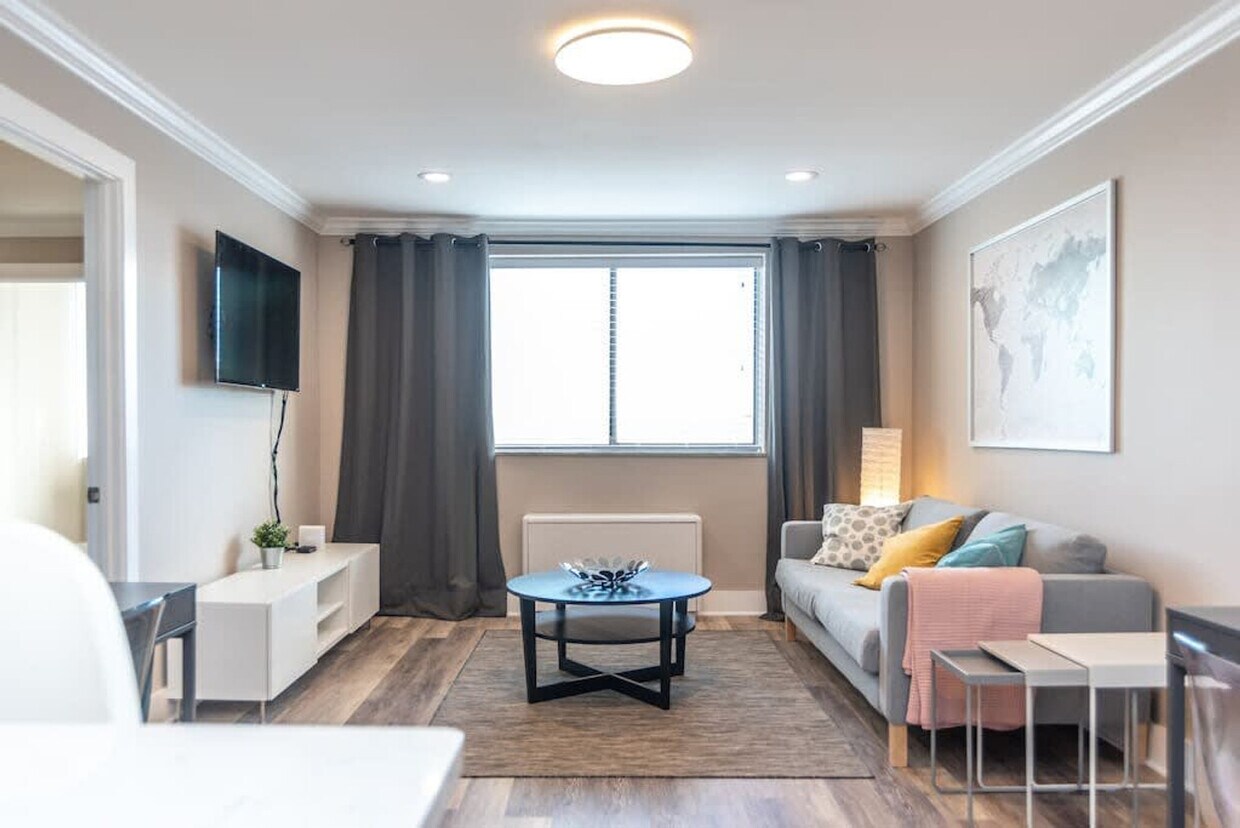 Foto principal - 215 Piedmont Ave NE