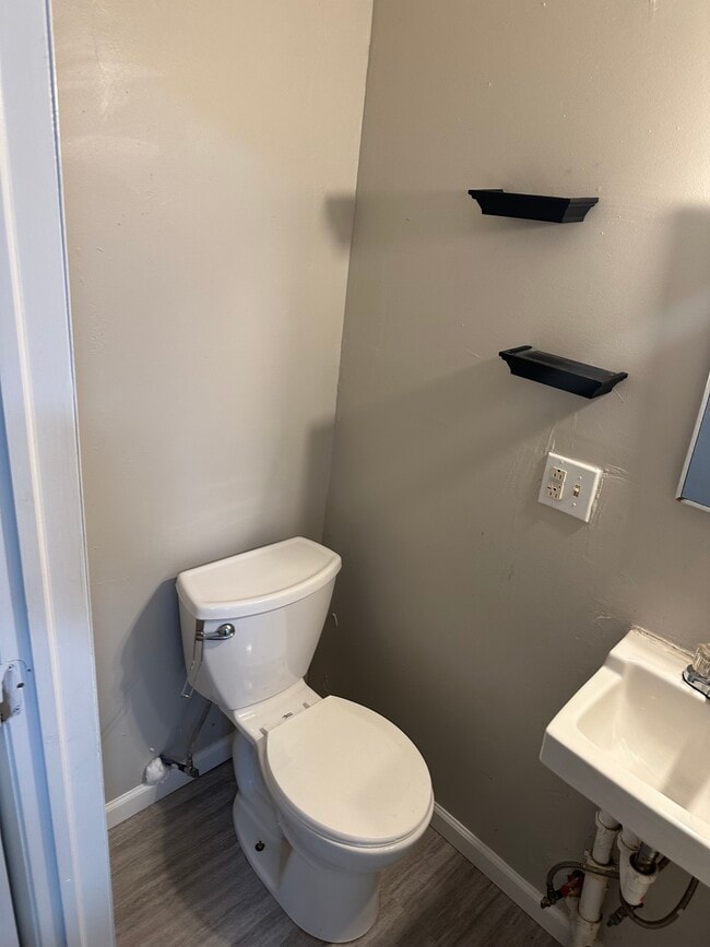 Bathroom w/stand up shower - 201 Garfield St