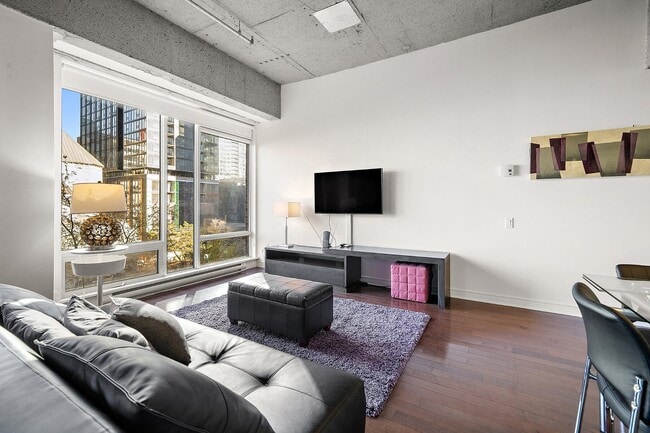 Photo du bâtiment - 1200 Rue St-Alexandre