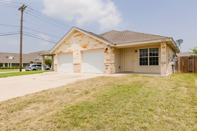 Foto del edificio - 2930 Saulsbury Dr