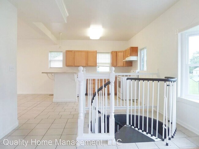 Building Photo - 3 br, 3 bath House - 1732 N. Adams St