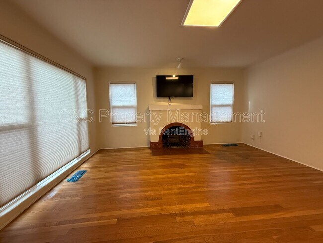 Foto del edificio - 617 Water St